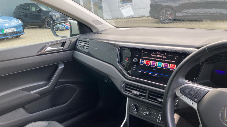 Volkswagen Polo 1.0 Life 5dr Petrol Hatchback